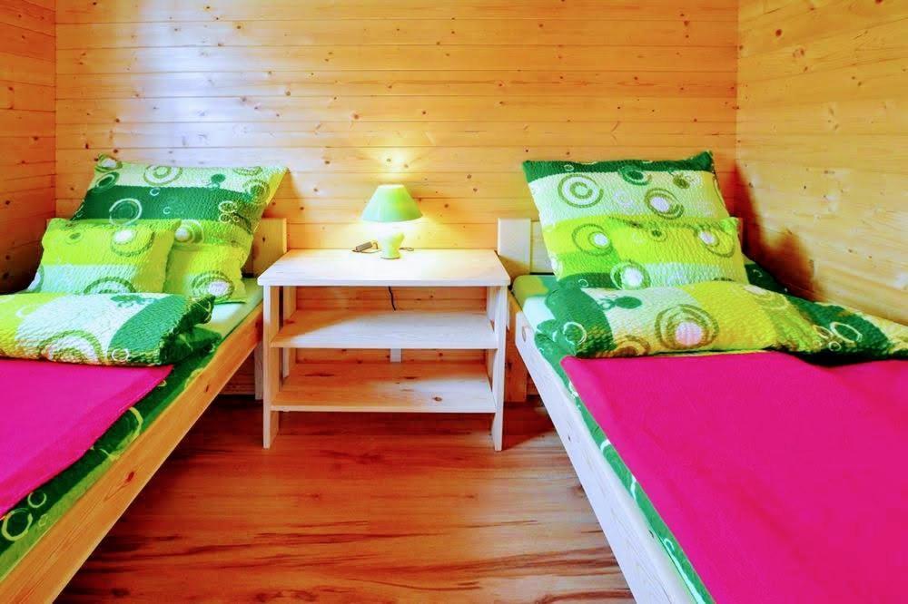 Verano Domki أوسترونيه مورسكية المظهر الخارجي الصورة